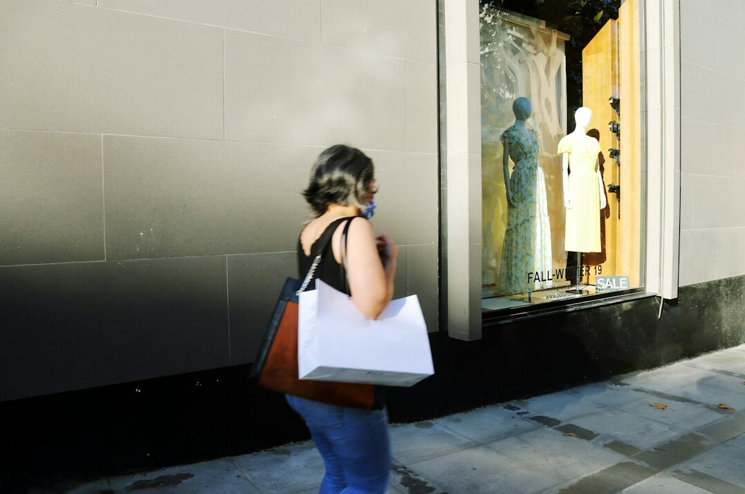 detective following shopper