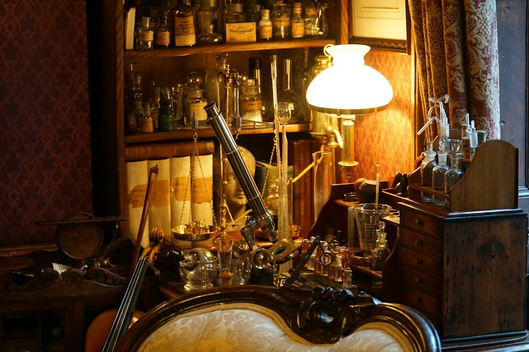 store detective at end of day